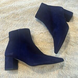L’AGENCE Jeanne Block Heel Bootie in Midnight